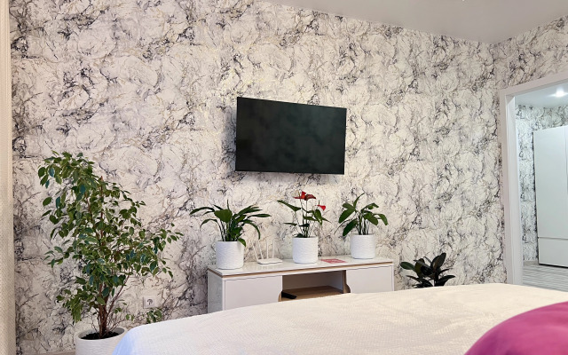 Квартира у метро Чкаловская улица Щорса 105