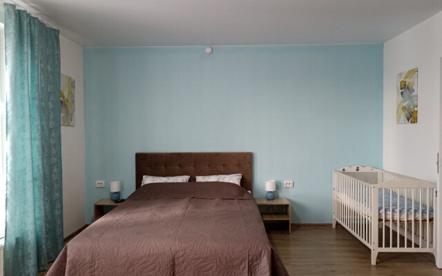 Апартаменты Семейный Номер