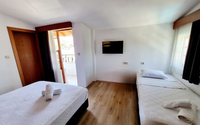Şima Hotel