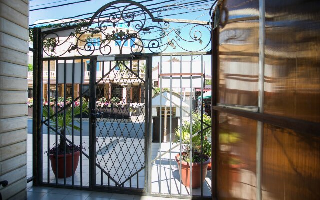 Astoria Guest House