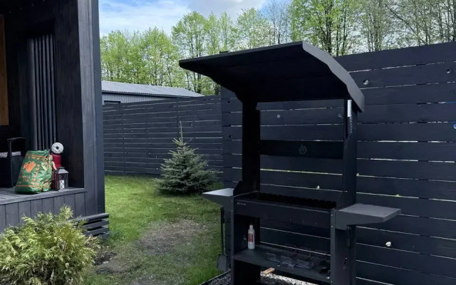 Novy Uyutny I Sovremenny Guest House