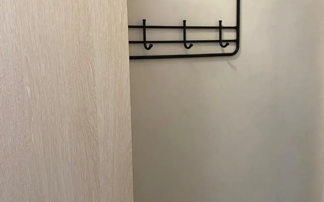 Chetyrekhmestnaya v tsentre Flat
