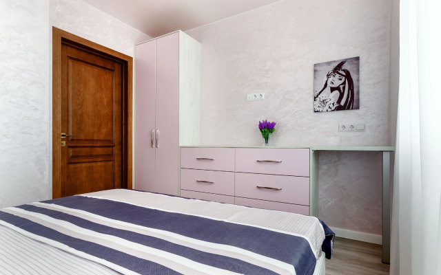 S Otlichnym Remontom Flat