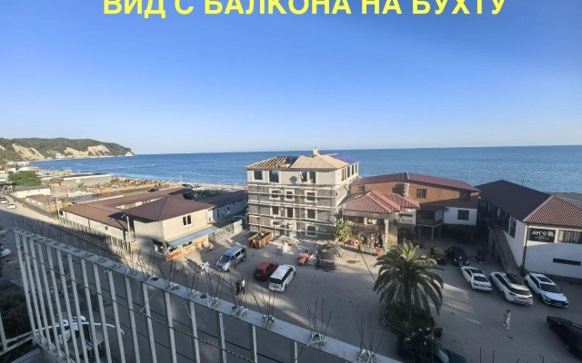 Квартира Уютная со всеми удобствами и балконом в 96 метрах от моря — фото 2