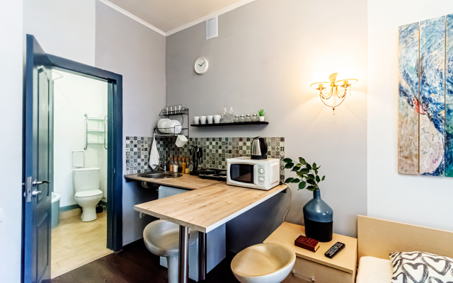 Studiya Na Nikitinskoy 108 Apartments
