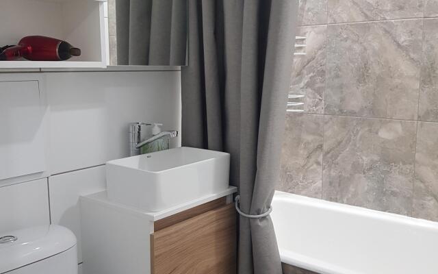 V Tsentre Goroda Flat