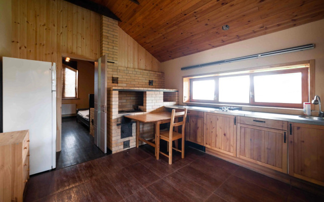 Shato Snegiri Private house