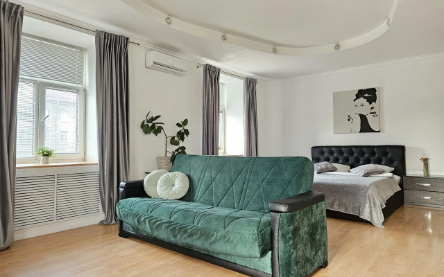 Апартаменты Живи Уютно Стадион Металлург