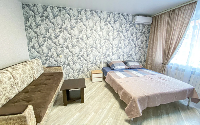 Kvartira s Panoramnym Balkonom v Novom Mikrorajone nedaleko ot Vyezda iz Goroda