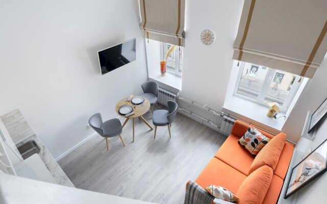 Dizaynerskie Ryadom S Nevskim Prospektom Apartments