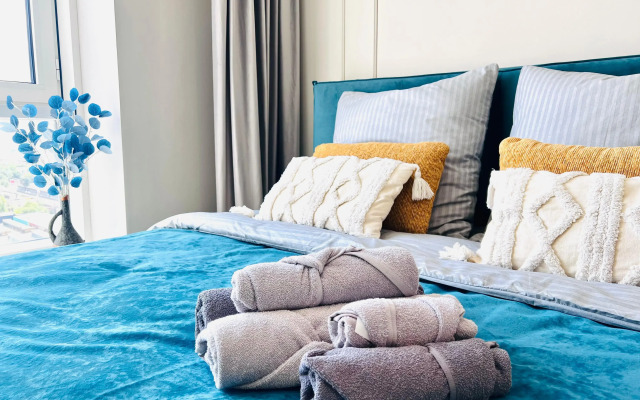 Апартаменты студия на Новоостаповской 20