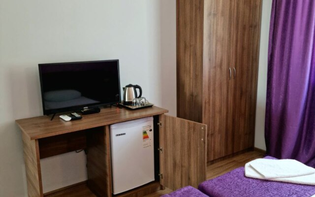 Nobi Guest House