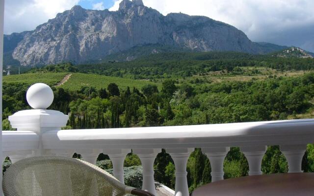 Imenie Knyazei Trubetskih Hotel