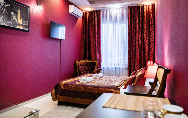 Mone Hotel