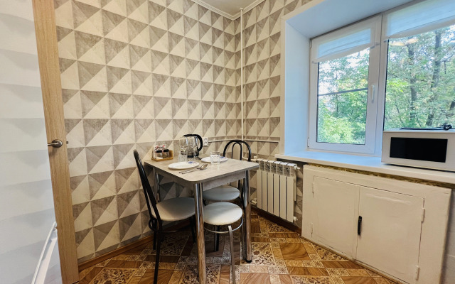 Dvushka na Kalinovskoy tsentr Flat