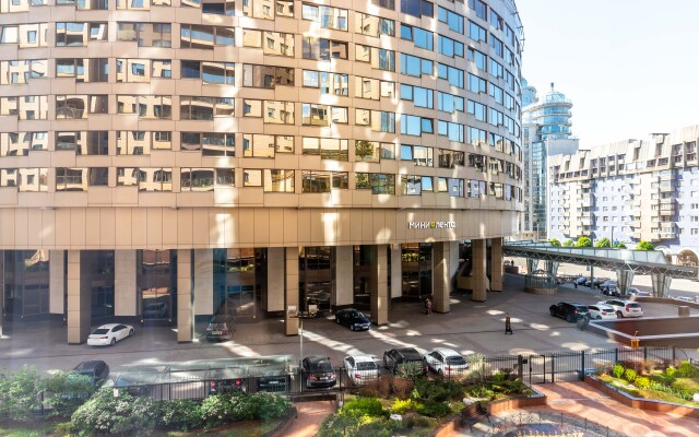 Апартаменты у Крейсера Авроры и Финляндского Вокзала