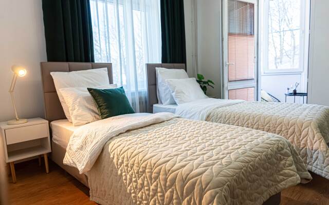 Апартаменты Двухкомнатные Ленинградская 122а