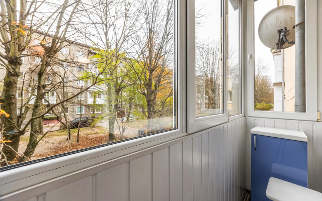 S Vidom Na Kirkhu Svyatogo Semeystva Flat