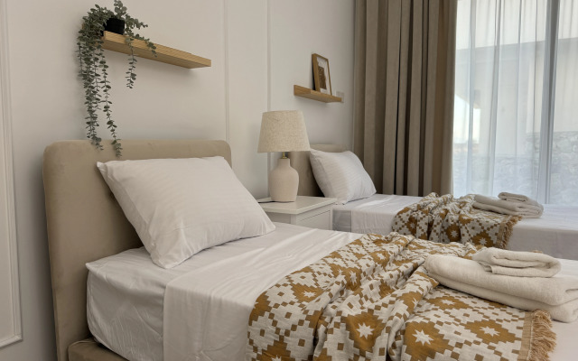 Sovremennoye Bungalo Na Beregu Sredizemnogo Morya Bungalow