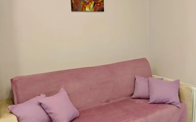 Studiya Zhk Gollivud Flat