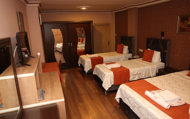 Adana Saray Hotel