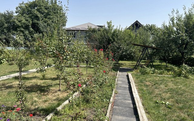 Lunnaya Noch Private House