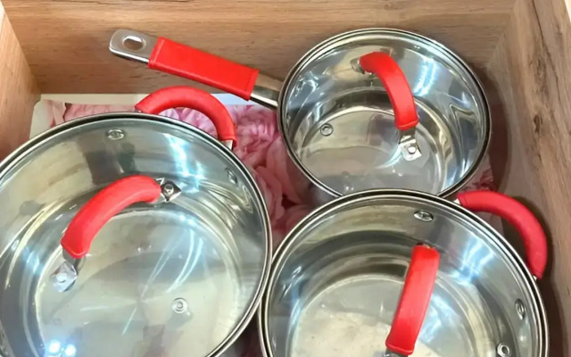 Uyutnaya Kvartira S Vidom Na Gory I Ozero Flat