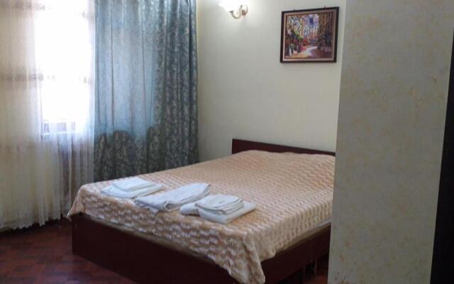 Hotel 333