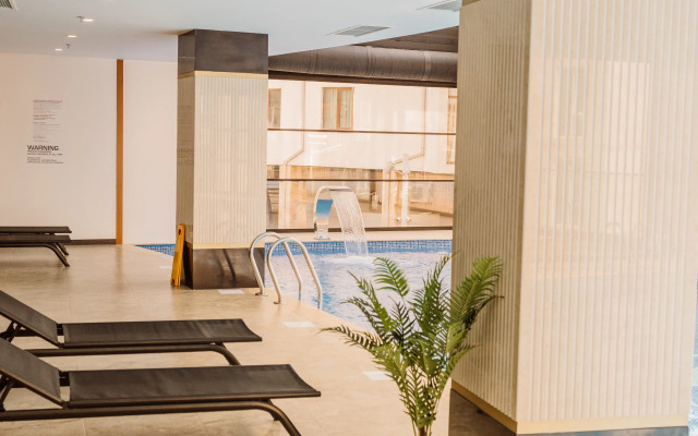 Navi Apartment Hotel