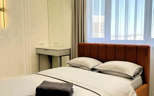 Sunrise City 7 Blok Apartments