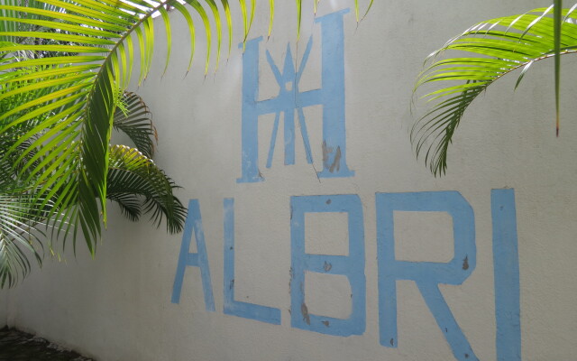 Отель Albri by Rotamundos