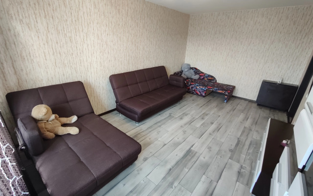 Dvushka v Ivushkakh Flat
