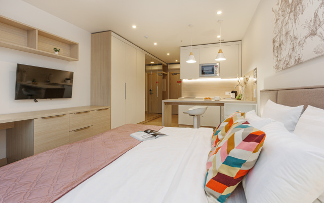 Apartment Botanika near Botanical Garden metro station