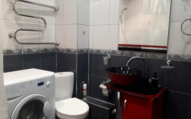 Квартира на Бакалинская 25 рядом с ТРЦ Ultra