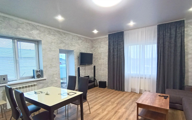 Kottedzh Na Ulitse  Altayskaya 20 Private house