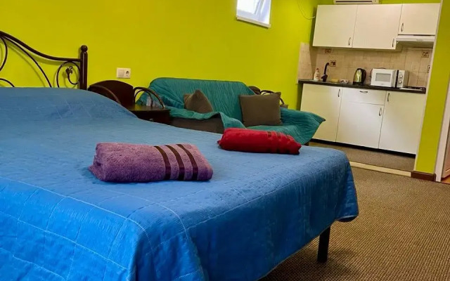 Gavan-Adler living quarters