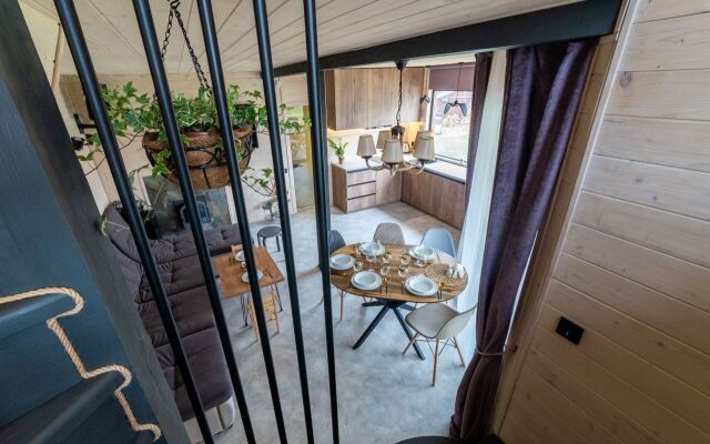 Privat House v Poselke Velikie Ozyora