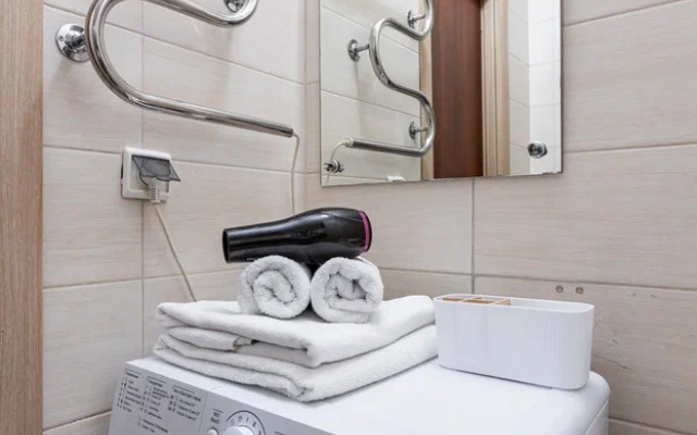 Prostornaya studiya V Zhk Salut Apartments