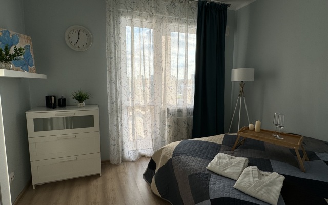 Solnechnaya U Naberezhnoy Nevy Flat