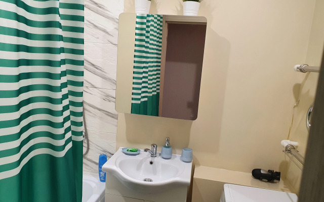 Vitalij HouseRent Tryohkomnatnaya po ul. Rinata Galeeva,35 Flat