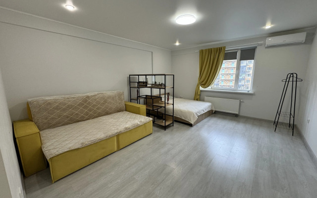 Dvuhkomatnaya Okolo "Megi" Na Prospekte Pobedy 139ak2 Flat