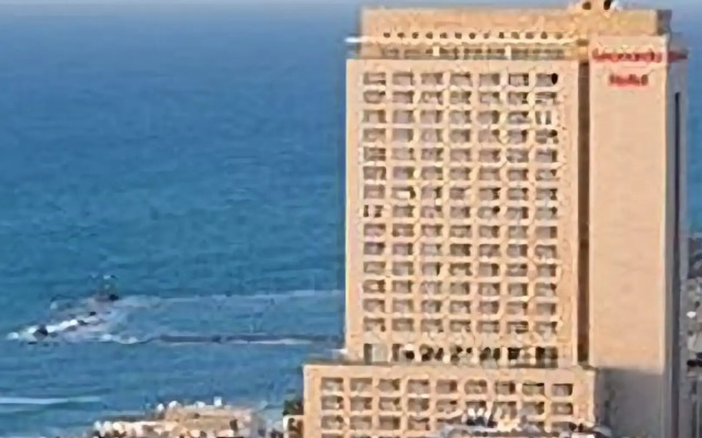 Ben Gurion 99-H04 Apartments