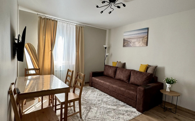 Dvuhkomnatnaya v Amalienau Flat
