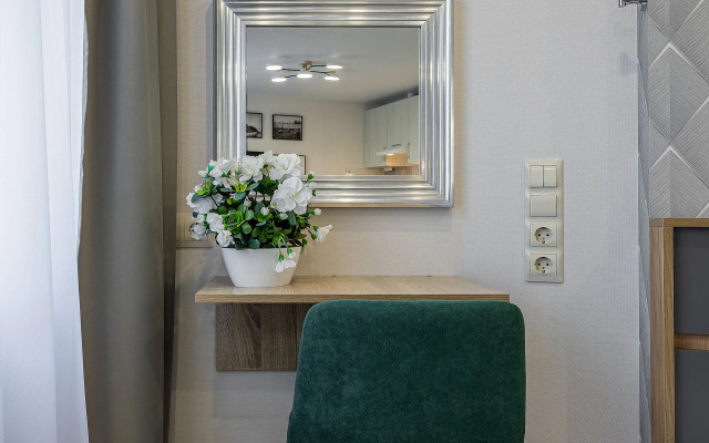 Квартира улучшенная в центре города студия