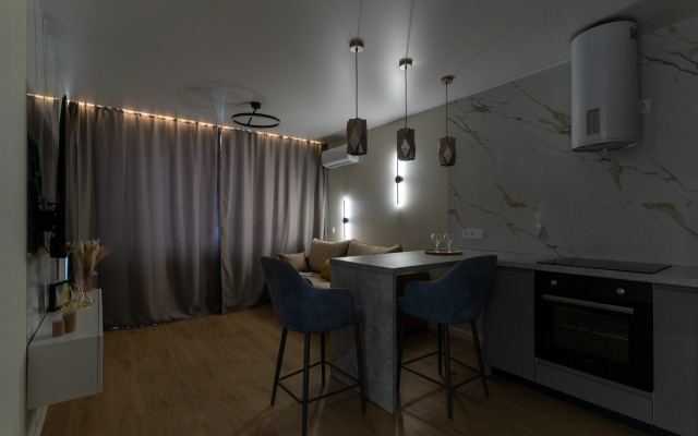 Апартаменты Евродвухкомнатные Stepanenkov на Готвальда 24/4