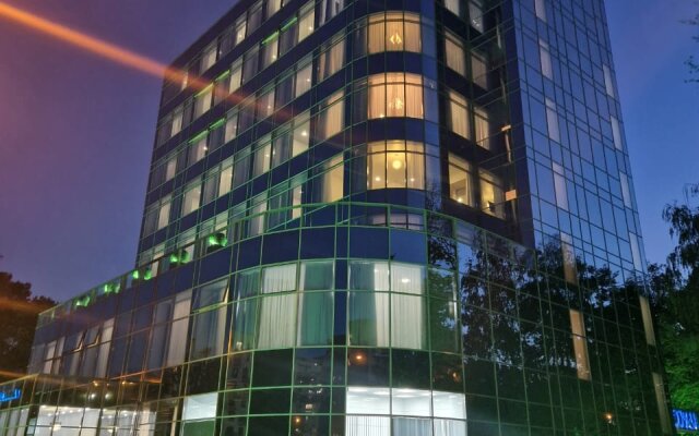 Kristall Hotel