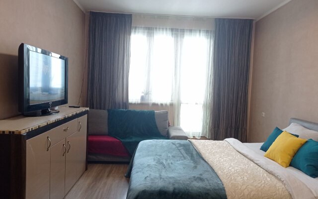 Live-In-Comfort Na Tvorchestva 3 Flat