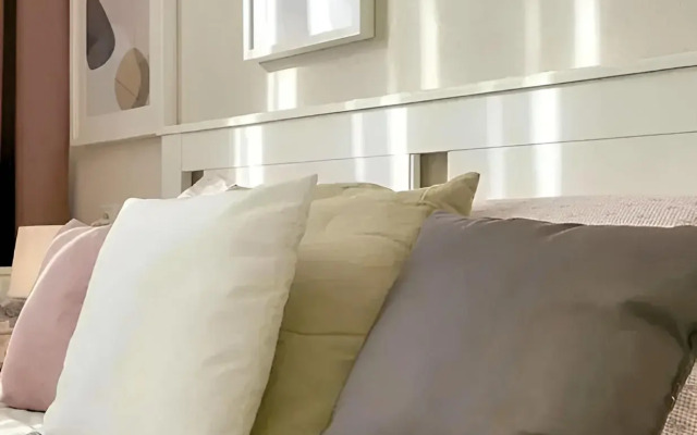 Апартаменты на Конгрессной 17