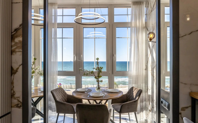2-k s pryamim vidom na more | 1 Liniya Apartaments