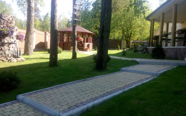 Kayut-Kompaniya Guest House